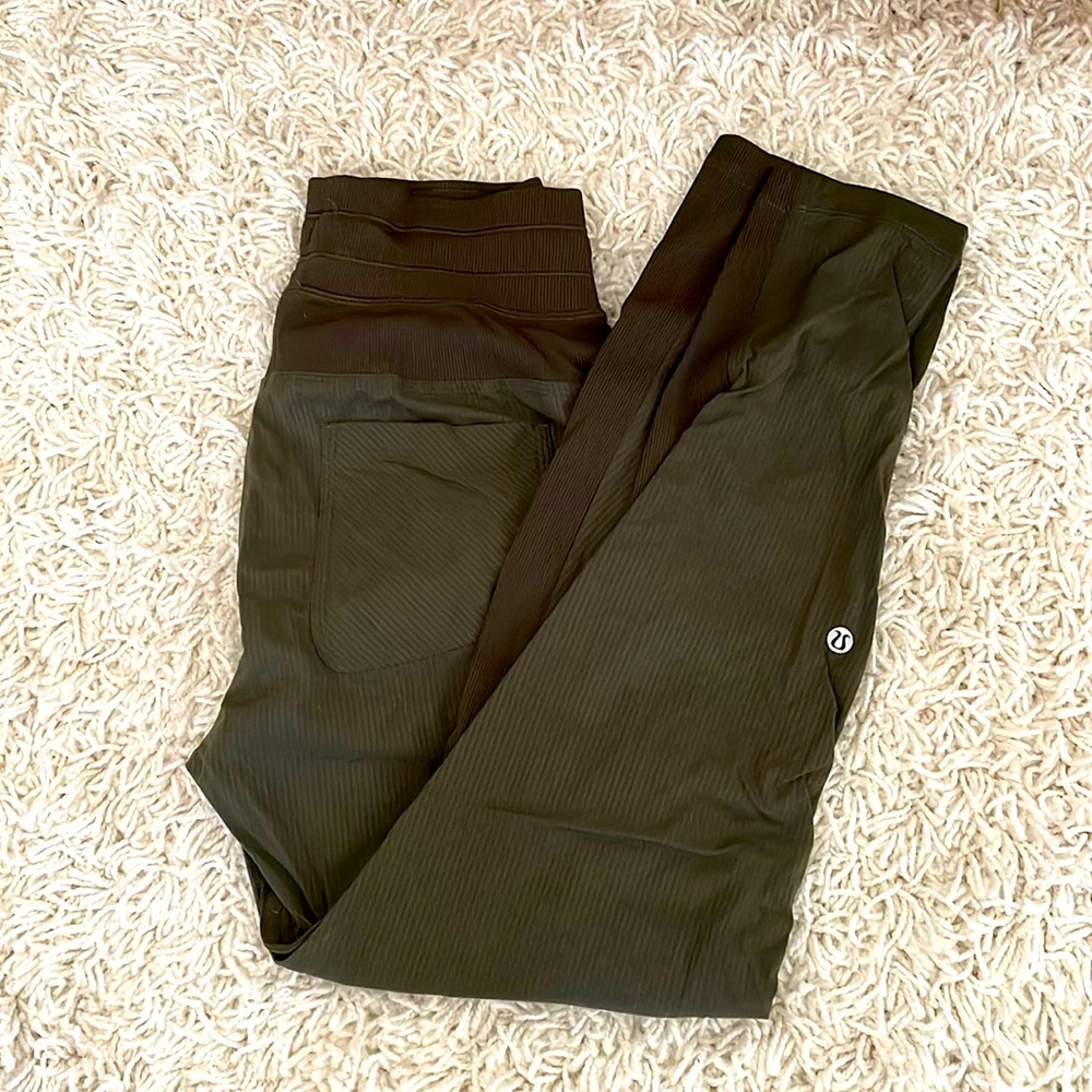 Lululemon dance studio -unlined